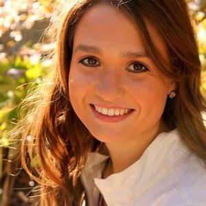 Meet your Posher, Stephanie